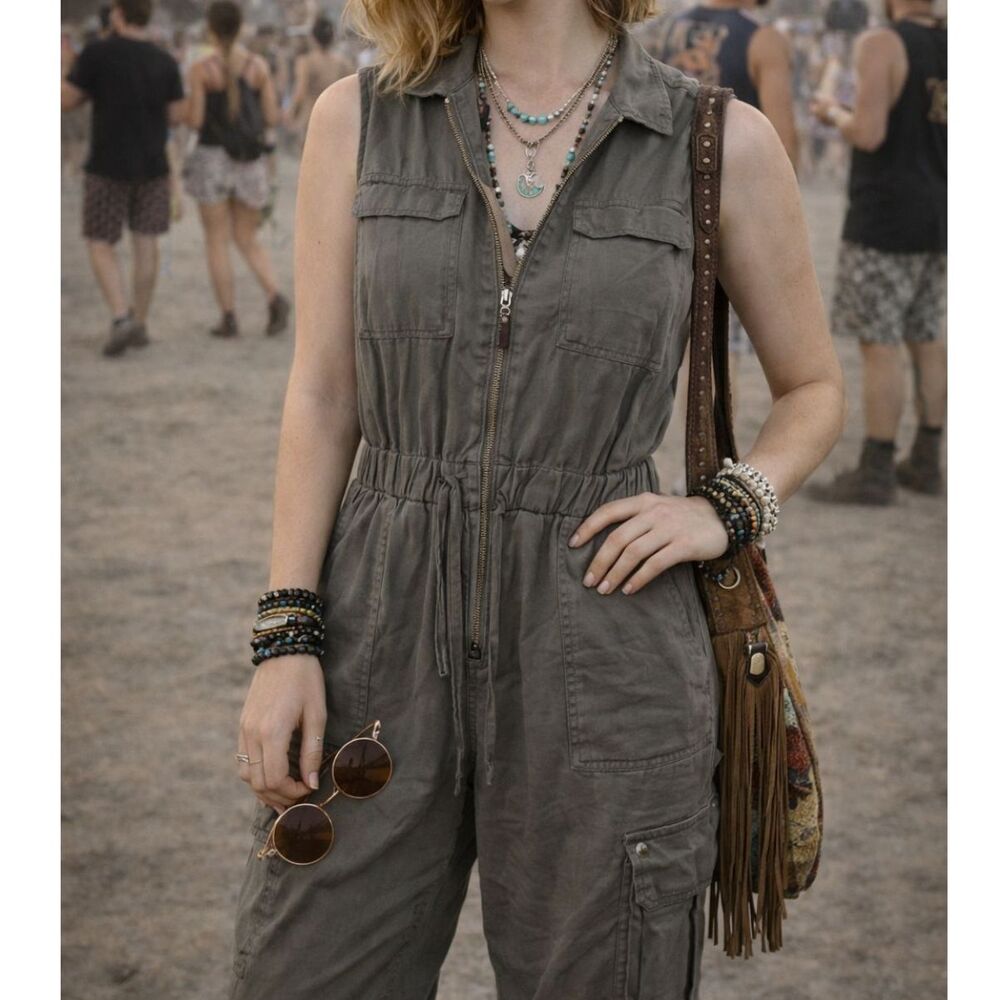 Young Fabulous & Broke Taupe Jumpsuit - Size M - Picture 1 of 12